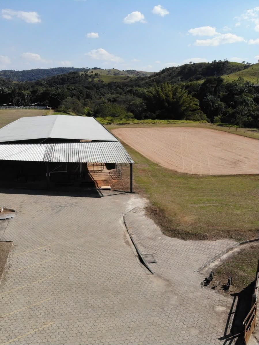 Sítio com Haras à Venda em Jacareí